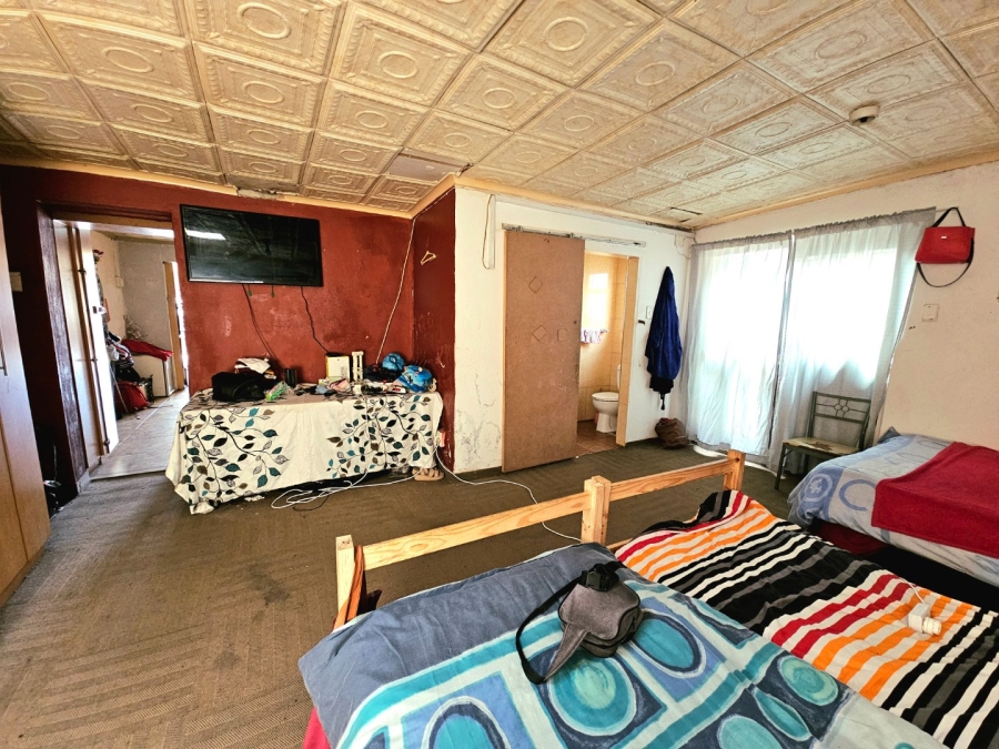 2 Bedroom Property for Sale in Rocklands Western Cape
